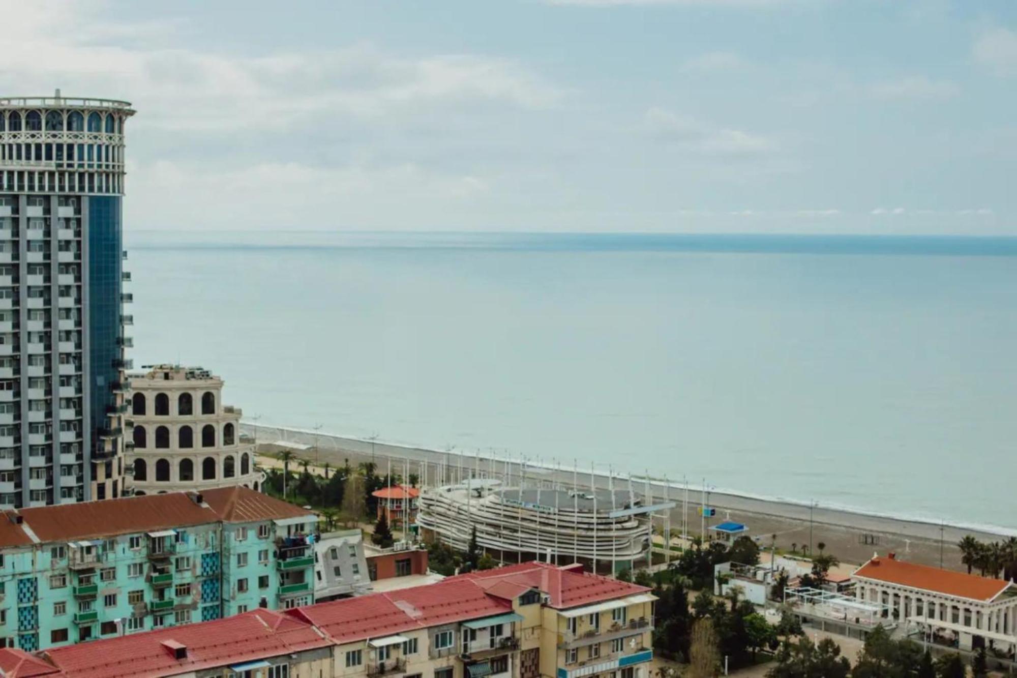Relax And Unwind Premier Sea View Aparthotel In 바투미 외부 사진