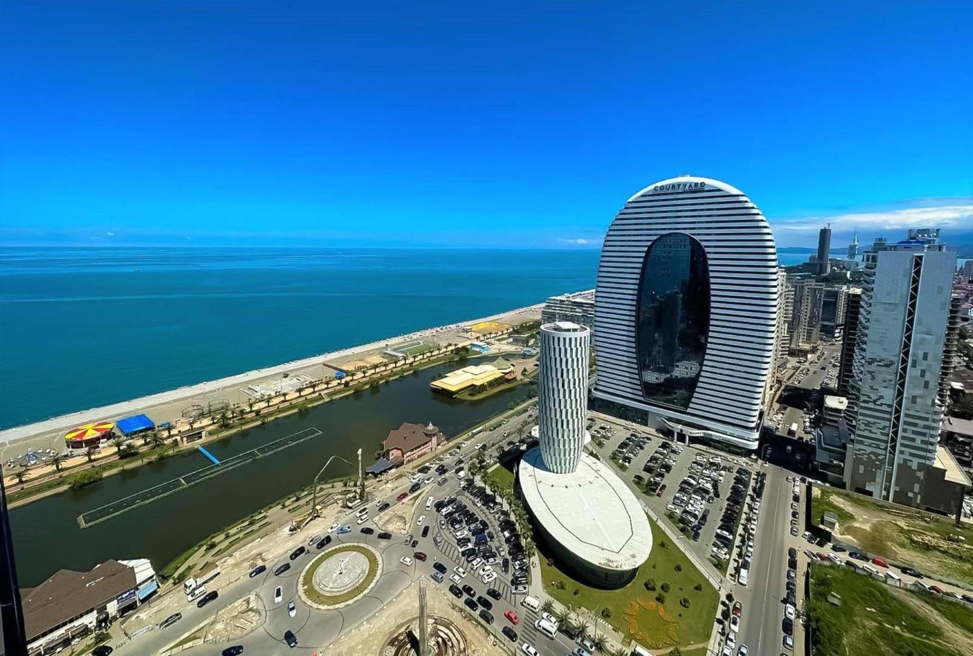 Relax And Unwind Premier Sea View Aparthotel In 바투미 외부 사진